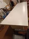 Tavolo bianco in legno in laminato 310 x104
