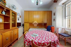 2 LOCALI A BRINDISI