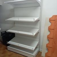 scaffalatura a muro