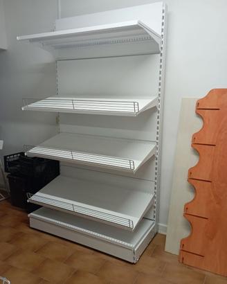 scaffalatura a muro