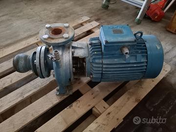 Pompa Calpeda da 15 kW, portata 1000 litri/min