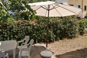 Appartamento PT in villino lato mare