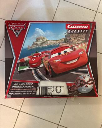Pista CARRERA GO  CARS 2
