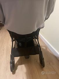 Passeggino ultraleggero chicco