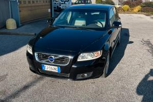 Volvo V50 D2
