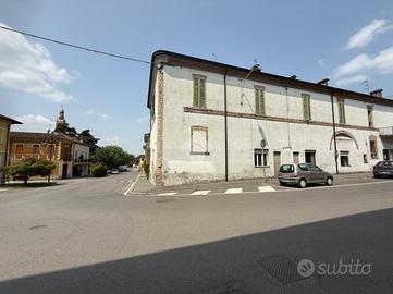 MULTILOCALE A FORMIGARA