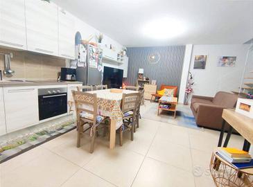 Casa Semindipendente 4 vani Catania Centro Storico