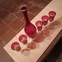 5 BICCHIERI + BOTTIGLIA CRISTALLO COLORE ROSSO