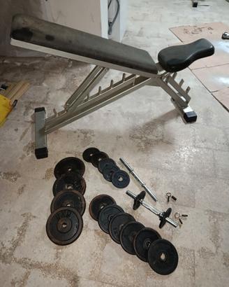 Panca Panatta con attrezzi