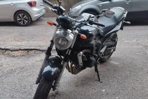 Yamaha - FZ6 2005