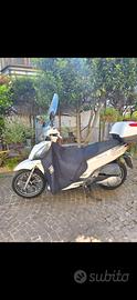Kymco people 300 gti