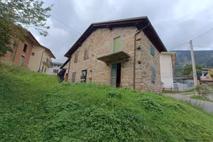 Casa indipendente di 60 m² a Villa Minozzo