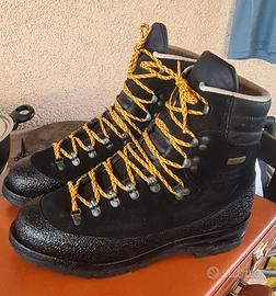 Scarponi da montagna Hanwag 9/43