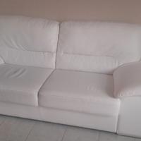 Parete attrezzata+divano