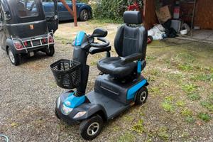Moto scooter per anxiani