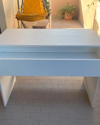 Scrivania per cameretta/studio