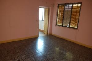 Casa indipendente con 2 Appartamenti e garage