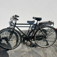 Bicicletta con motore a scoppio