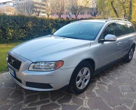 Volvo V70 2.0 Benz/GPL(10 anni) 145 CV kinetic