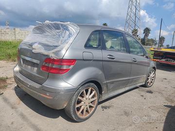 Mercedes classe b w245 b 200 cdi 140cv ricambi