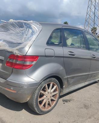 Mercedes classe b w245 b 200 cdi 140cv ricambi