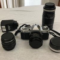 Canon AV1 completa di accessori