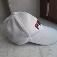 N.1 Cappello regolabile  Fila