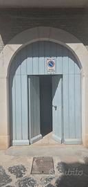 Portone garage in legno a 4 ante e arco superiore