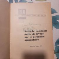 Autografo Enrico Berlinguer su contratto di lavoro