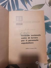 Autografo Enrico Berlinguer su contratto di lavoro