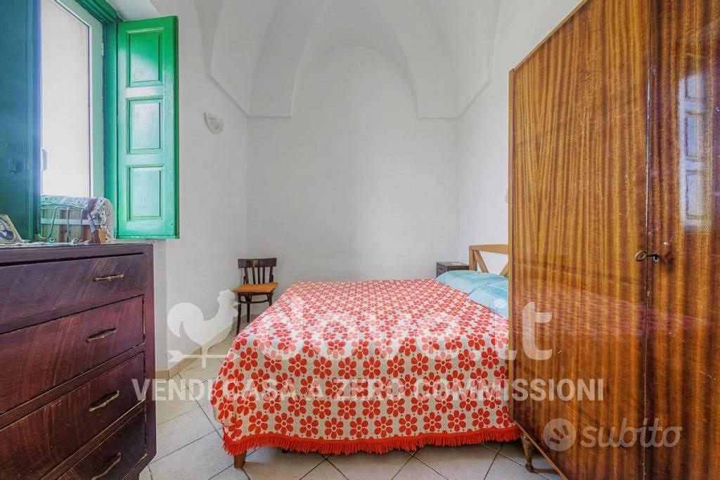 Rustico / Casale di 90 m² con 4 locali a Cisternin - Altro