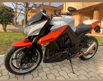 Z1000