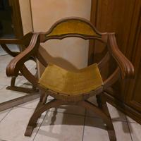 Sedia savonarola vintage