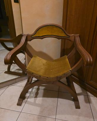 Sedia savonarola vintage