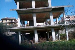 Terreno di 5550 m² a Minturno