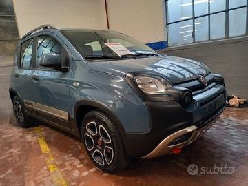 Fiat Panda Cross 1.0 FireFly S&S Hybrid