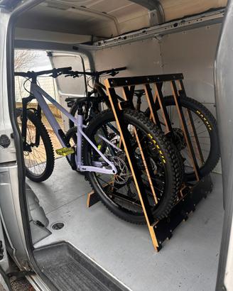 portabici per interno furgone