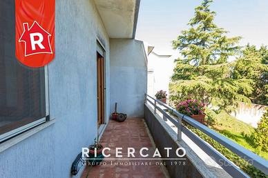 Luminoso appartamento in zona Salesiani