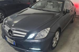 MERCEDES Classe E coupé 220 CDI
