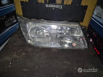 Faro - Fanale Anteriore Destro Per Fiat Freemont