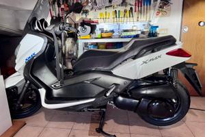 Yamaha X-max 250 2012