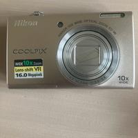 Nikon Coolpix S6200 fotocamera. Non funzionante