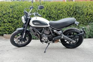 Ducati Scrambler - 2015