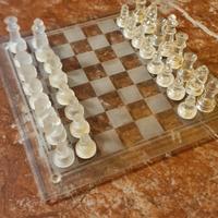 Scacchiera in vetro