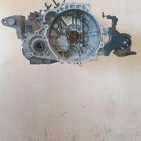 Cambio Kia Sportage 2.0 B 5M anno 2009
