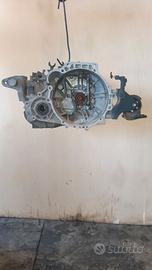 Cambio Kia Sportage 2.0 B 5M anno 2009