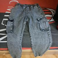jeans taglia m con tasche