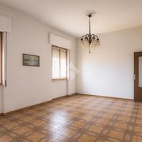 4 LOCALI A SAN GAVINO MONREALE