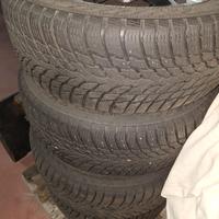Cerchi lega 16" e pneumatici invernali 215/55 R16