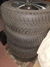 Cerchi lega 16" e pneumatici invernali 215/55 R16